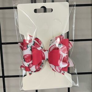Adorable strawberry hair bow!!